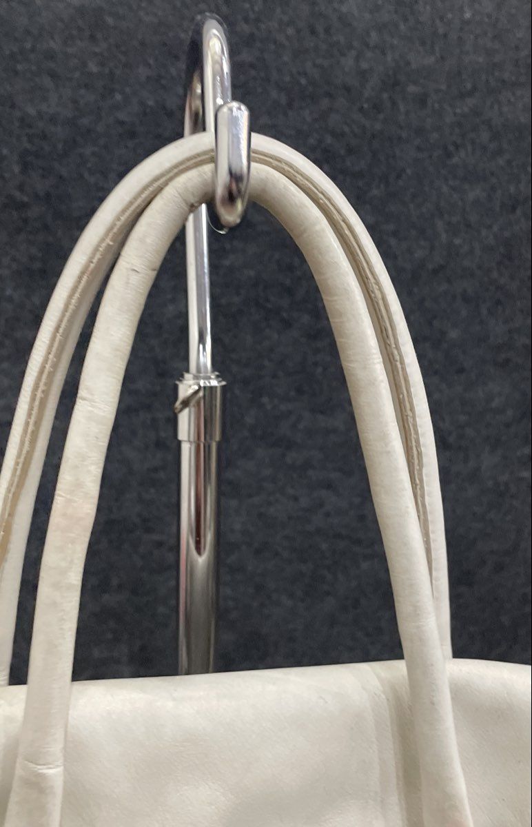 Charles David White Leather Satchel Handbag Large Gold Push Lock Closure