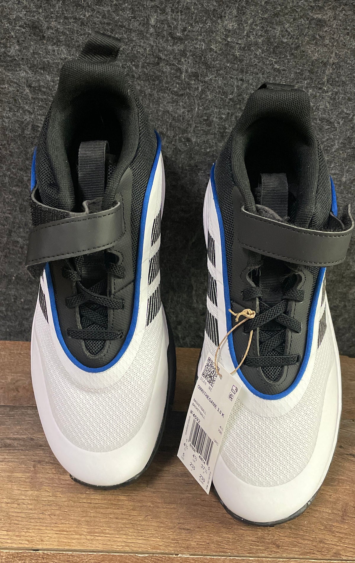 Adidas OwnTheGame 3.0 K White Black Blue Youth Basketball Shoes Size 5 NWT