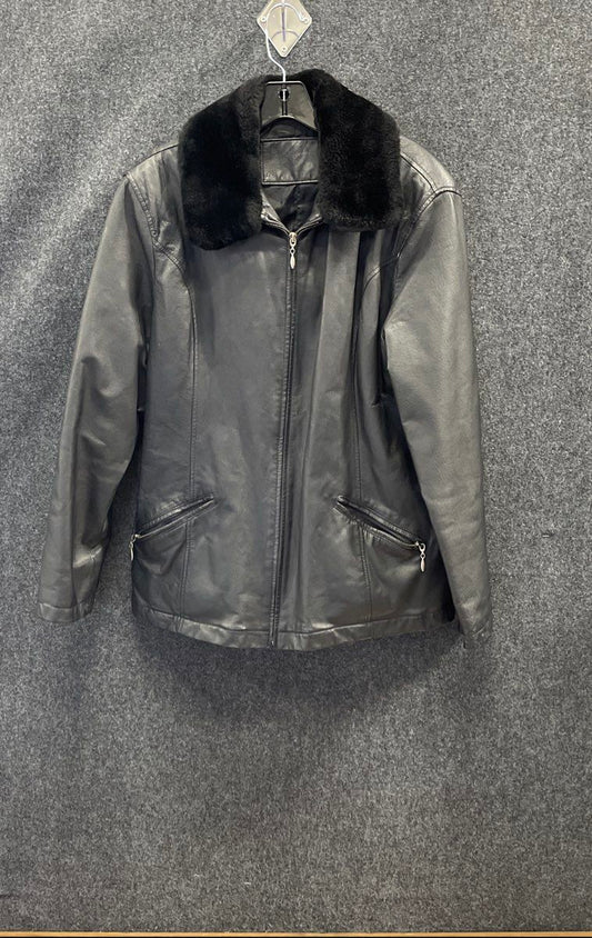 Vintage 90s Jacqueline Ferrar Women's Black Leather Jacket Faux Fur Collar