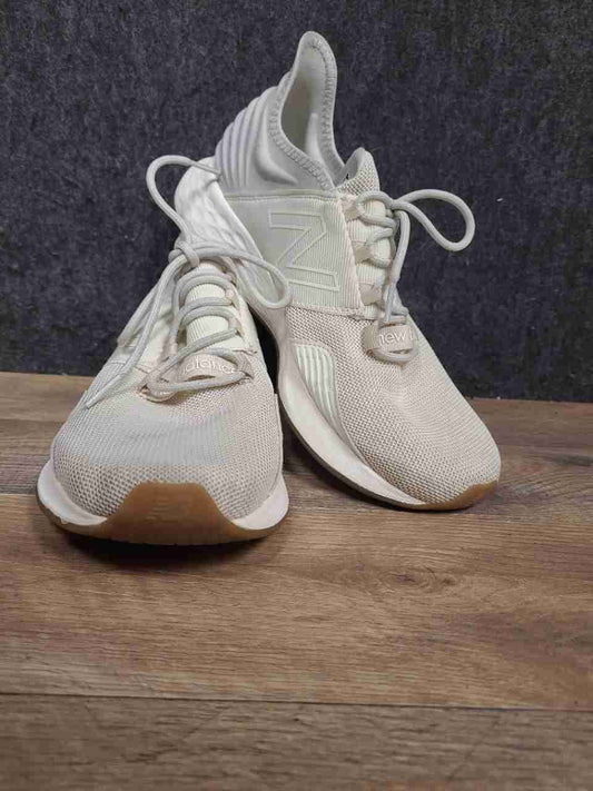 New Balance Fresh Foam Roav Bone Cream Gum Sole Running Shoes Men's Size 9