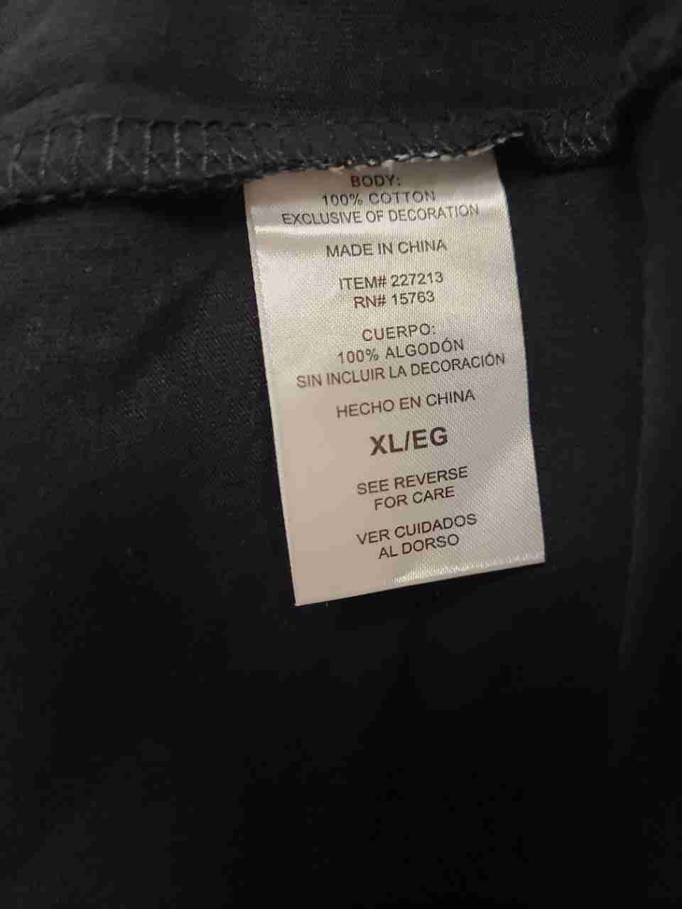 Champion Men's Black Long Sleeve T-Shirt Script Logo NWT Sz XL