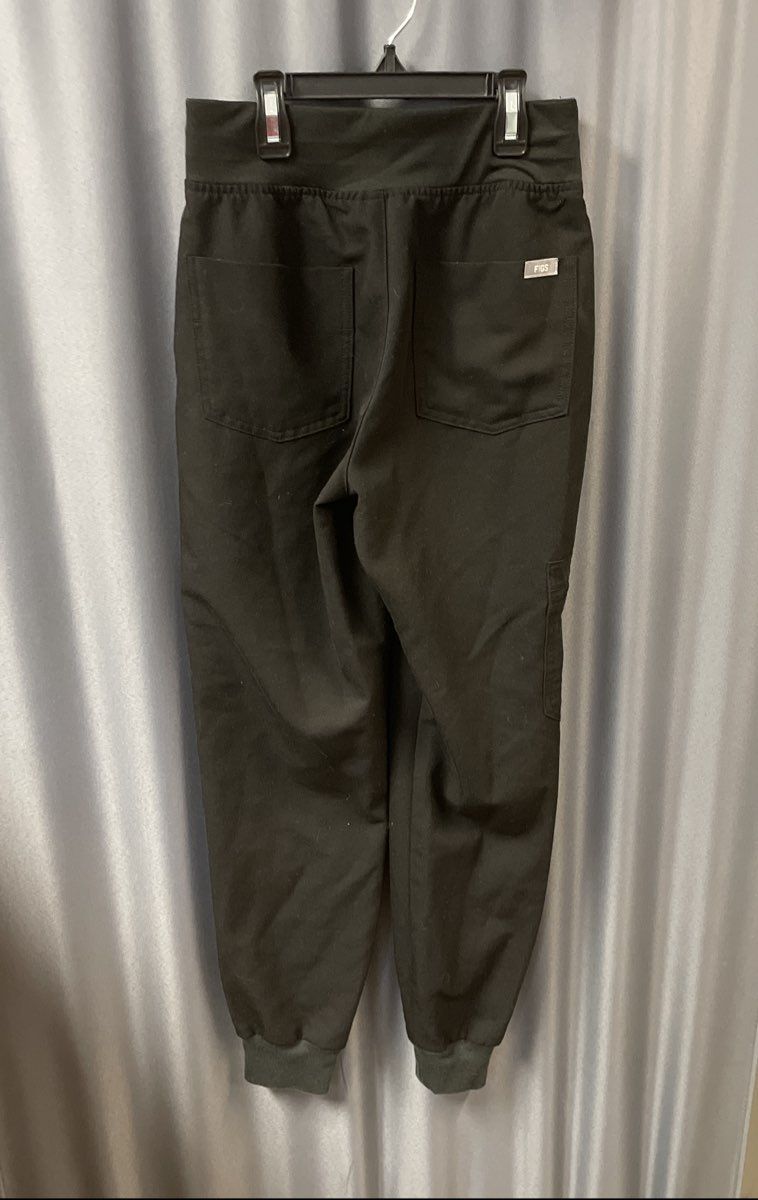 Figs Women's Zamora Jogger Scrub Bottoms Black Cargo Pockets Sz XXS/P