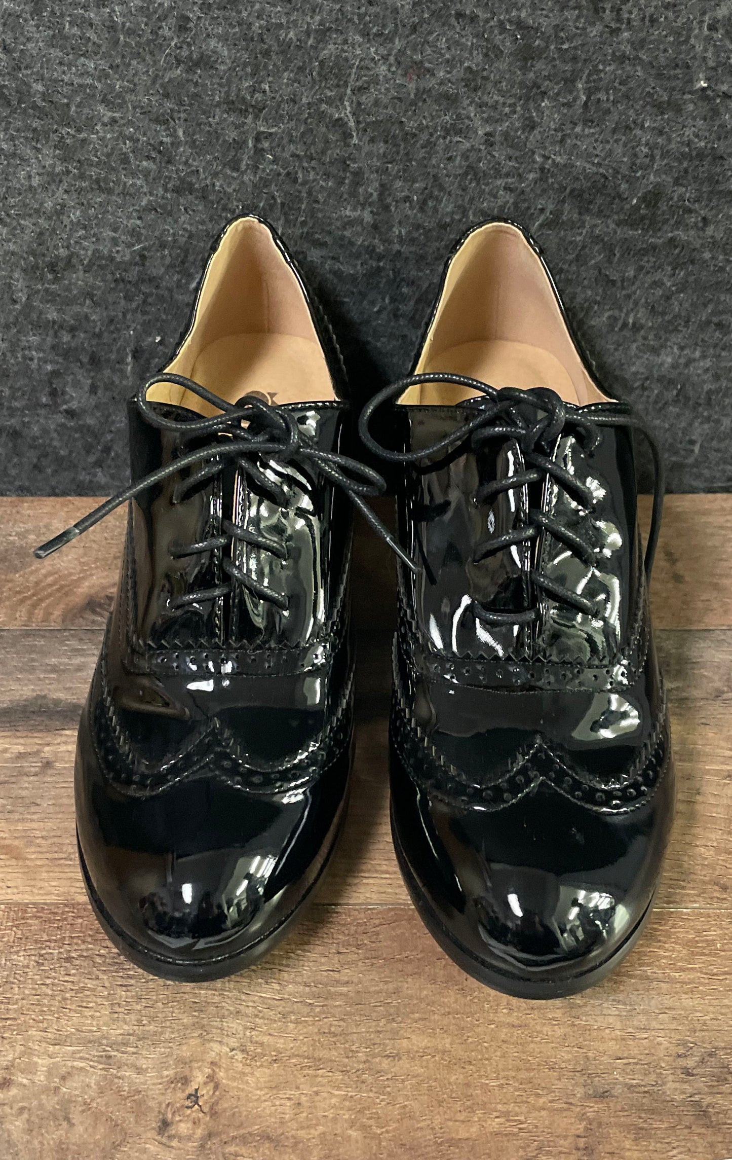 Odema Black Patent Leather Wingtip Brogue Oxford Block Heels Size 41 US 10