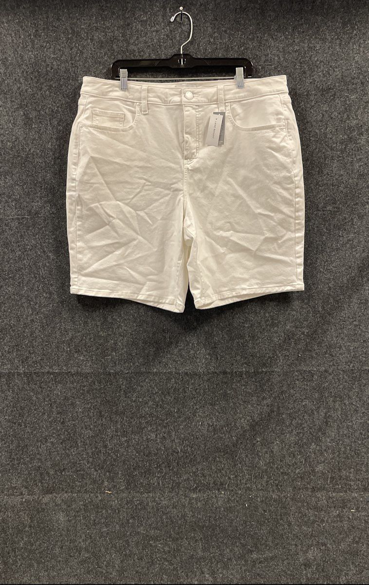 Lane Bryant Women's White Cotton Stretch Denim Shorts NWT Sz 18