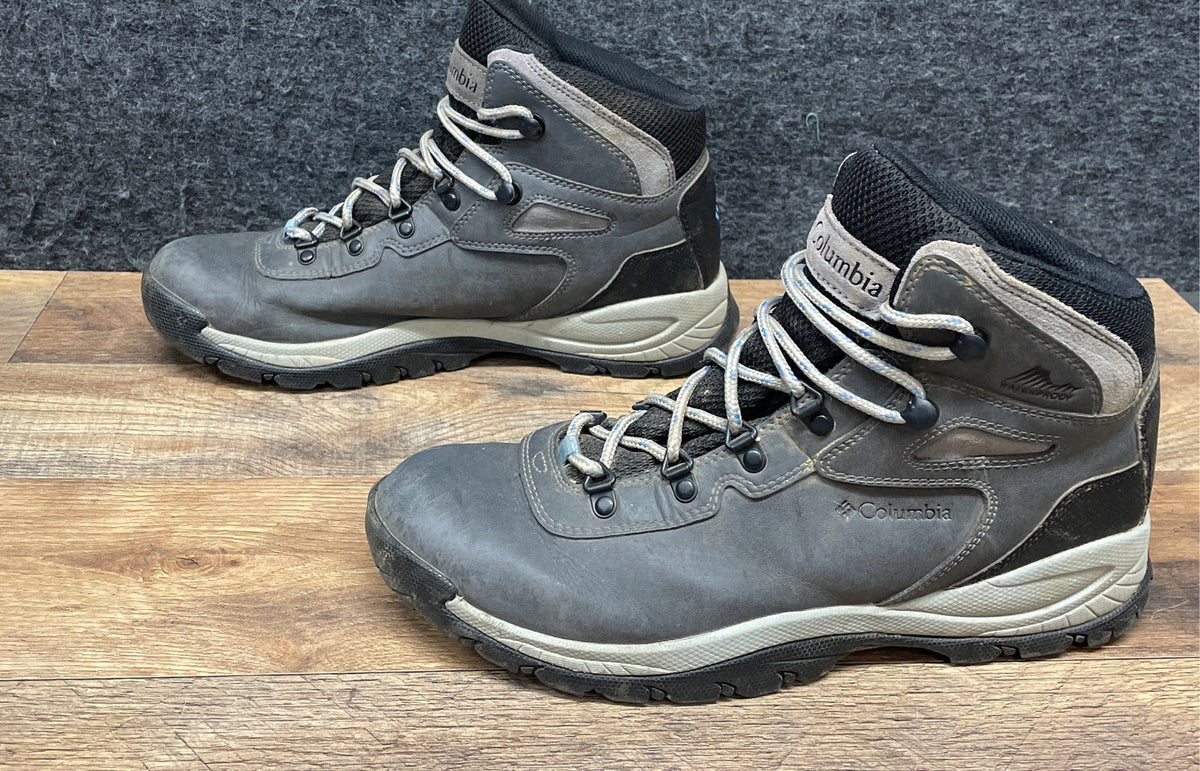 Columbia Newton Ridge Plus II Waterproof Grey Hiking Boots Women's Size 11