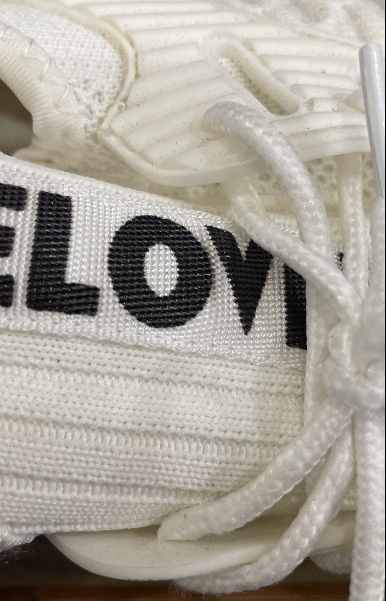 Love Weight Securing System White Knit Blade Fashion Sneakers Size 41
