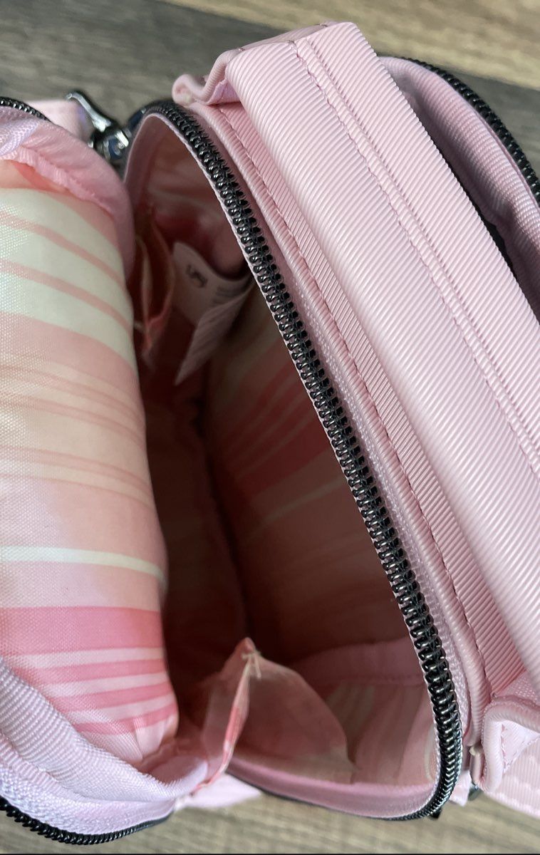 Lug Pink Quilted Skeeter Crossbody Bag Belt Bag Travel Pouch