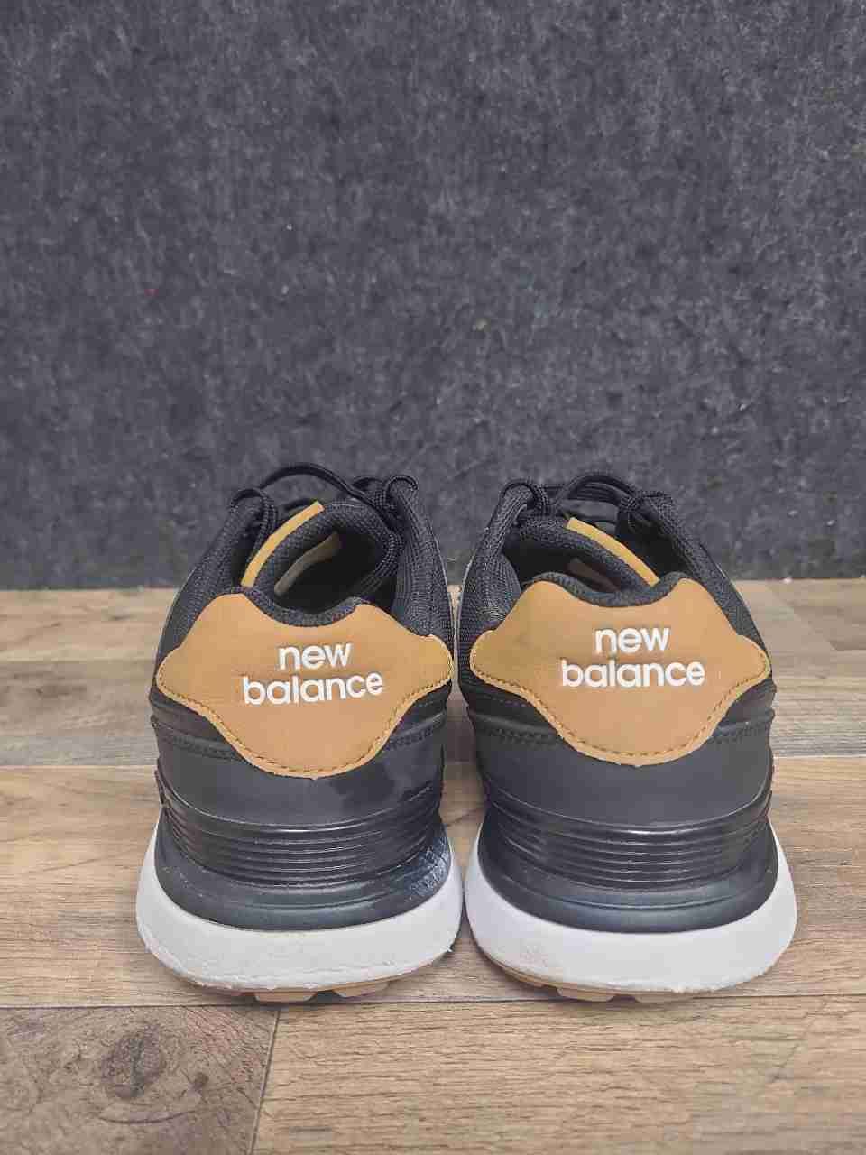 New Balance 574 Black Gum Men's Lifestyle Sneakers MG574BGM Size 10