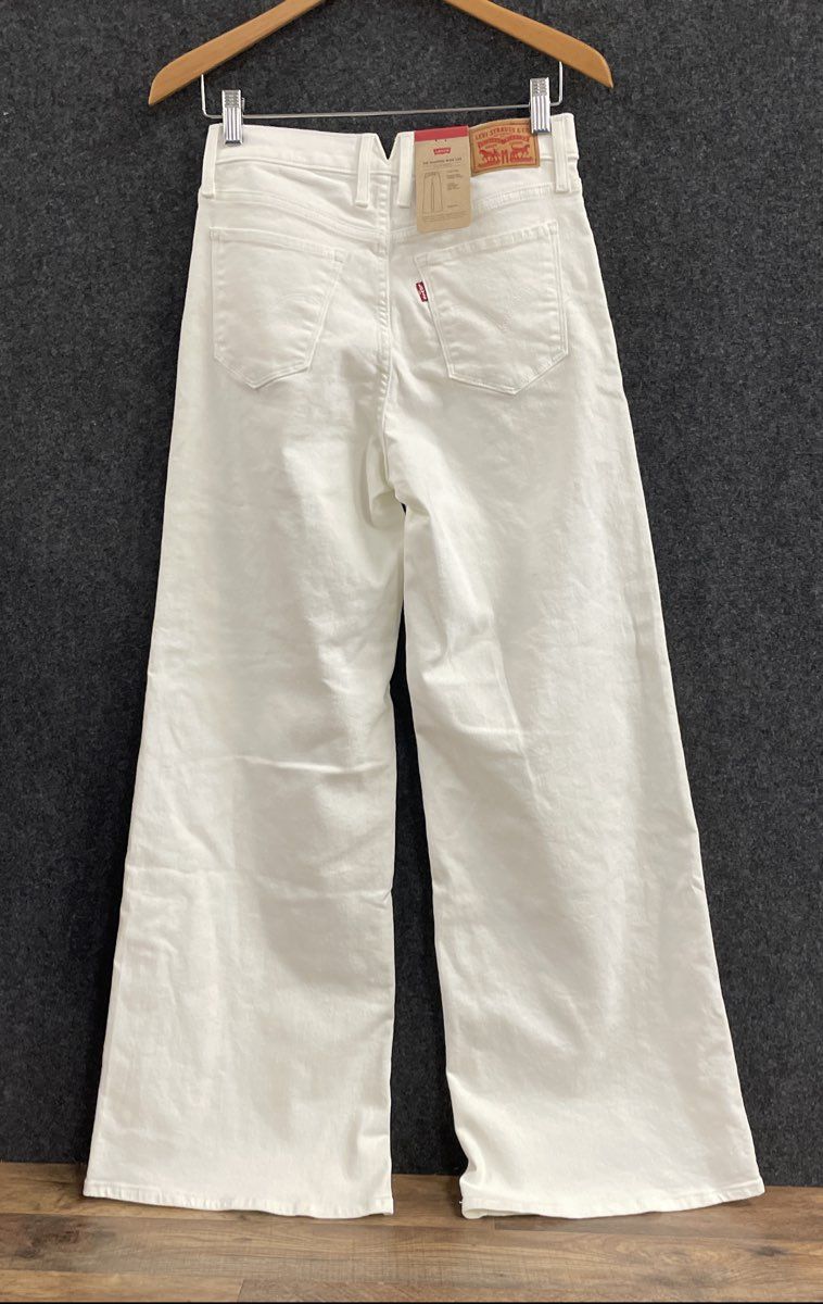 Levi's Women's White Shaping Wide Leg High Rise Denim Jeans Sz 28 NWT