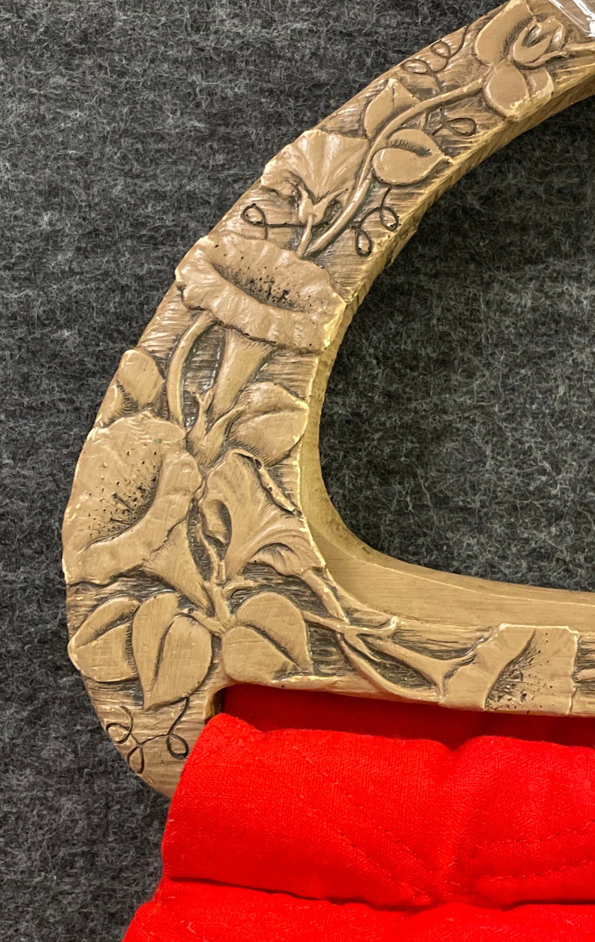 Vintage 1970s Red Quilted Handbag Carved Hummingbird Floral Wood Handle