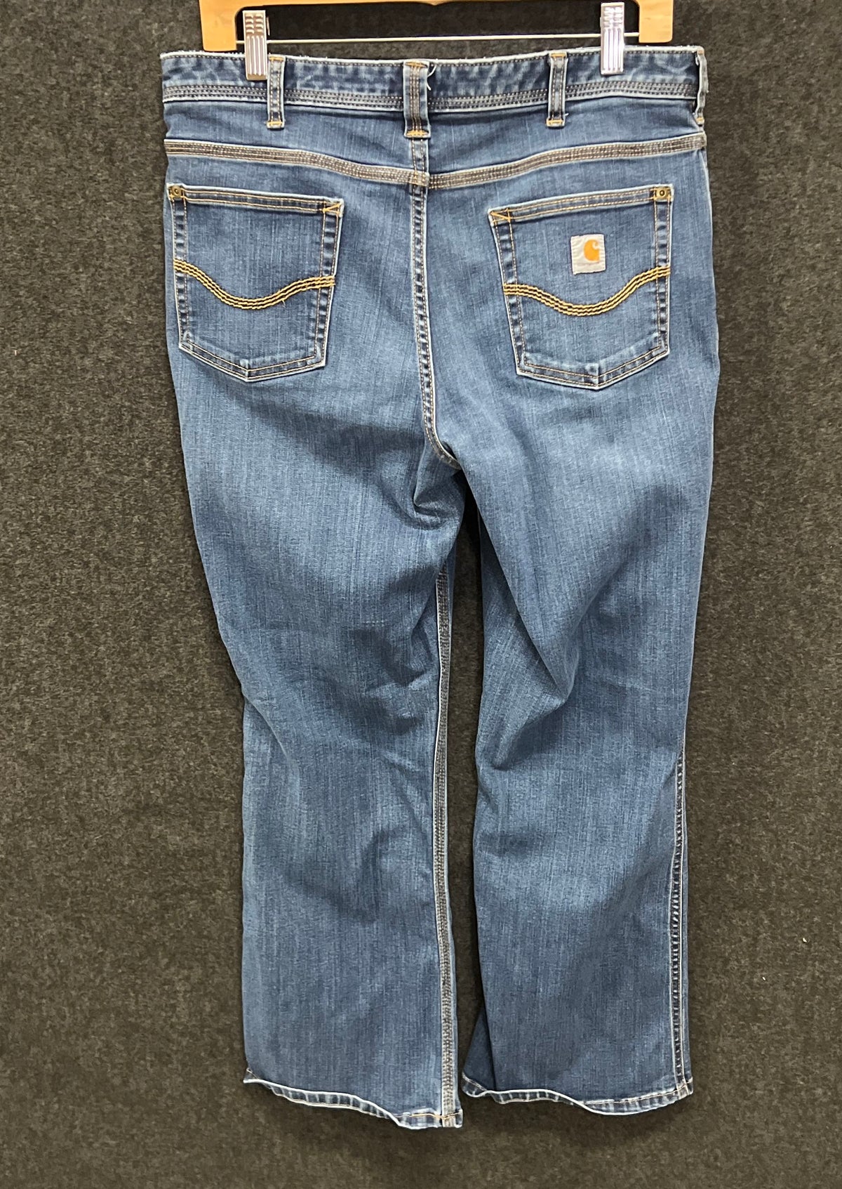 Carhartt Women's Original Fit Bootcut Jeans Medium Wash Blue Sz 12 Short
