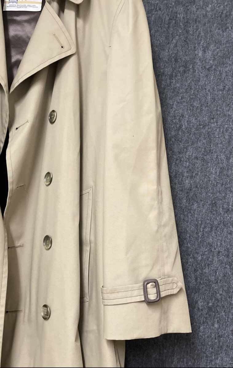 Vintage 90s London Fog Men's Tan Double Breasted Trench Coat Made in USA Sz 44R
