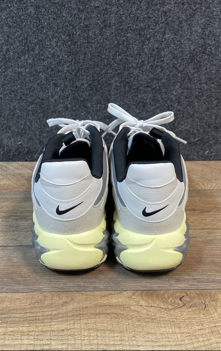 Nike Zoom Vomero 5 Light Bone Yellow Silver Women's Running Shoes Size 11