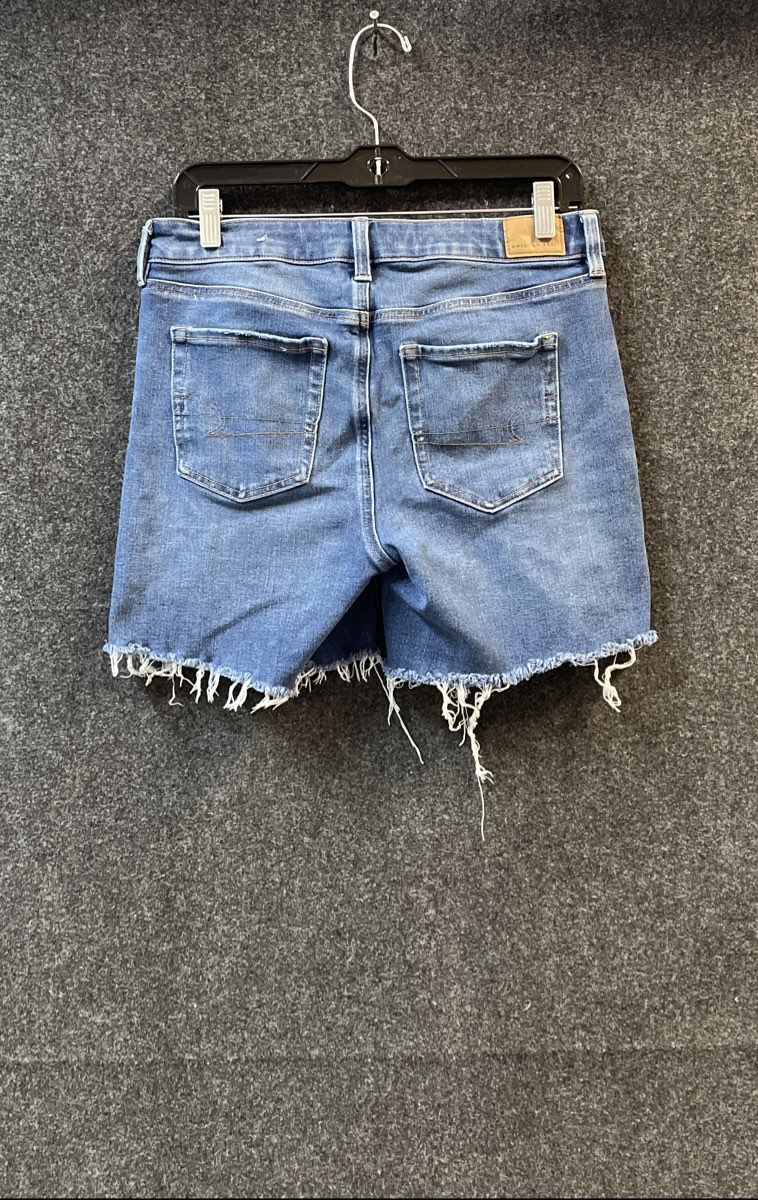 American Eagle Women's Blue The Dream Short Distressed Raw Hem Denim Sz 10