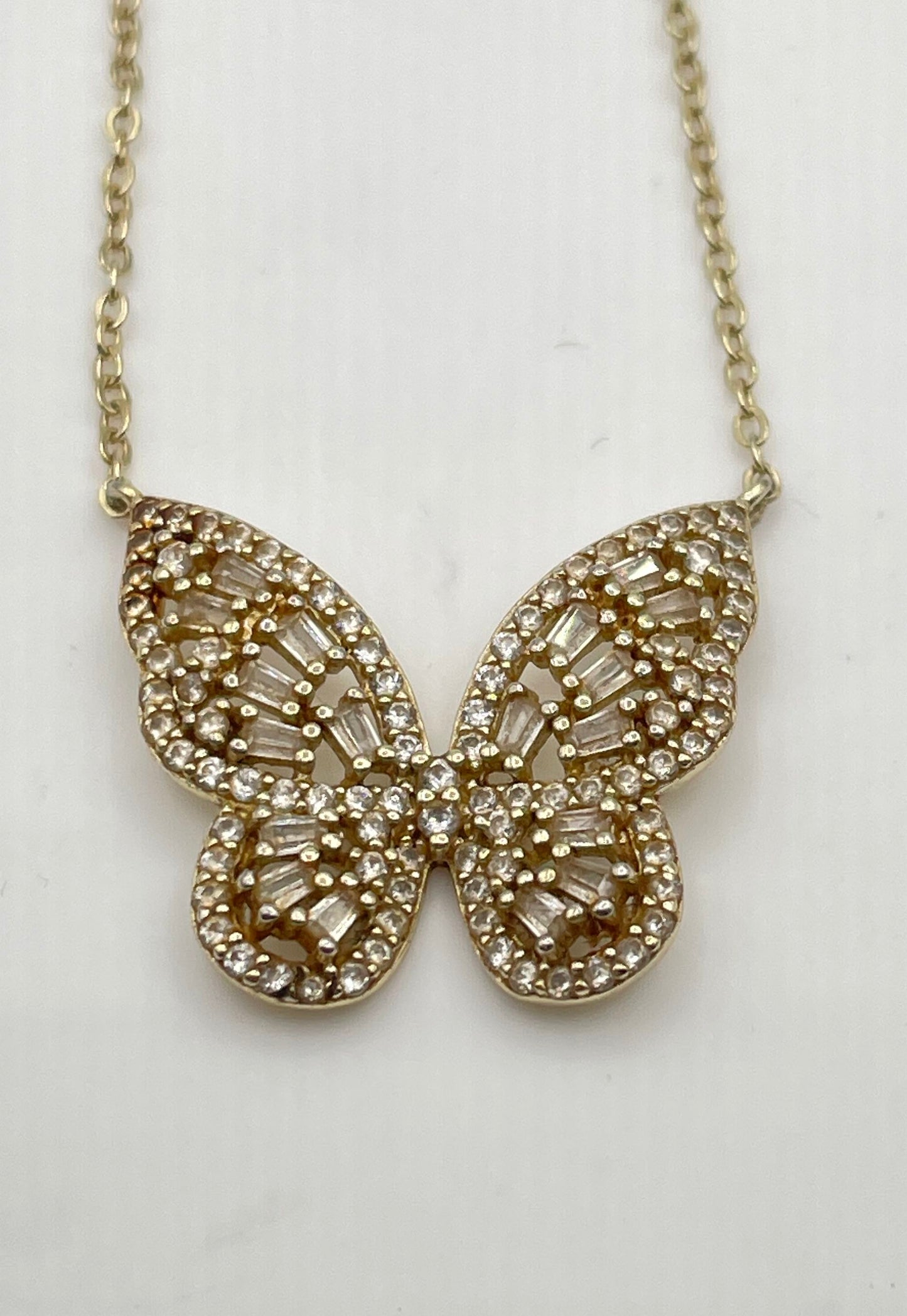 925 Sterling Silver Gold-Tone w/ CZ Accents Butterfly Necklace 3g