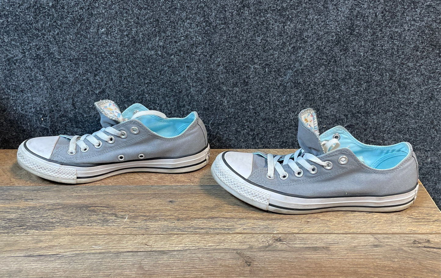 Converse Chuck Taylor All Star Low Top Grey Blue Floral Women's Size 8
