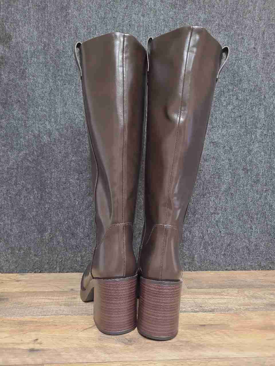 H&M Dark Brown Knee High Block Heel Square Toe Boots Women's Size 7 EUR 38 NWT