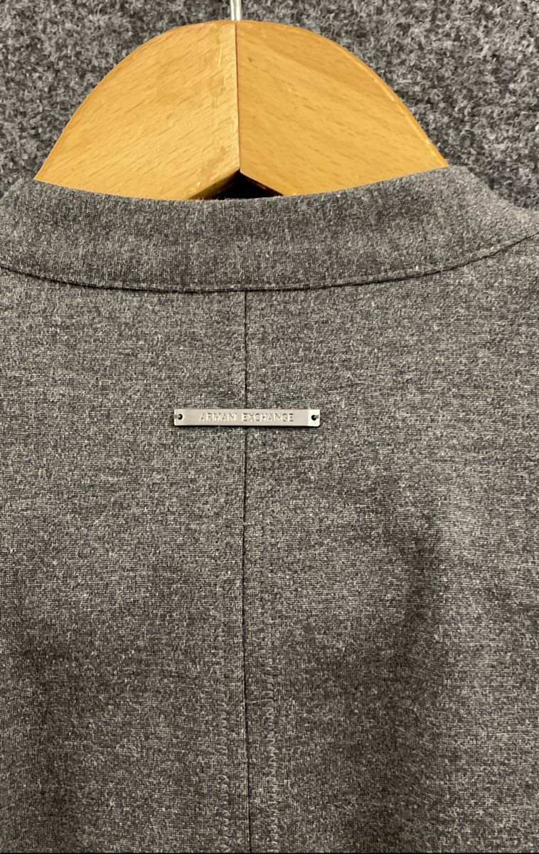 Armani Exchange Women's Gray Collarless Single Button Cropped Blazer Jacket Sz M