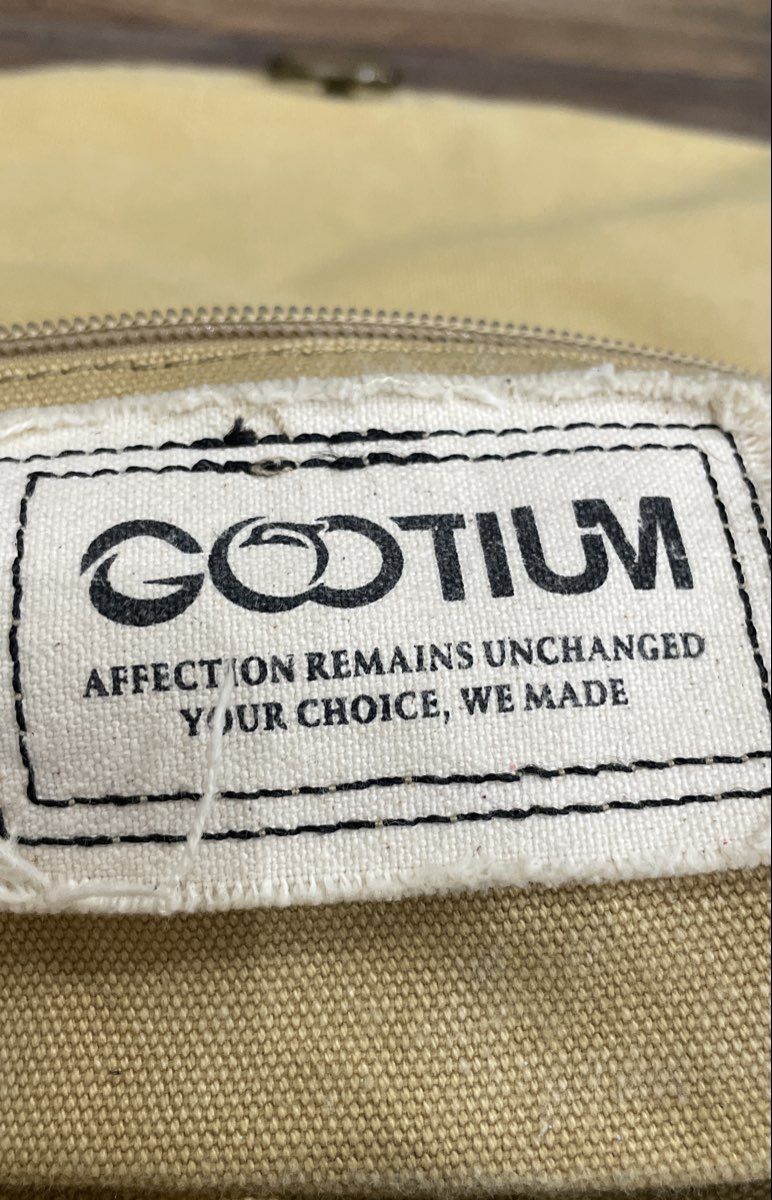 Gootium Unisex Tan Khaki Canvas Messenger Crossbody Bag Adjustable Strap 13"