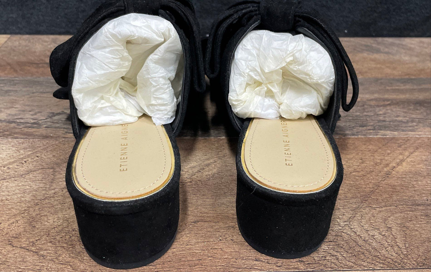 Etienne Aigner Bermuda Black Suede Bow Slide Sandals Women's Size 10 DS