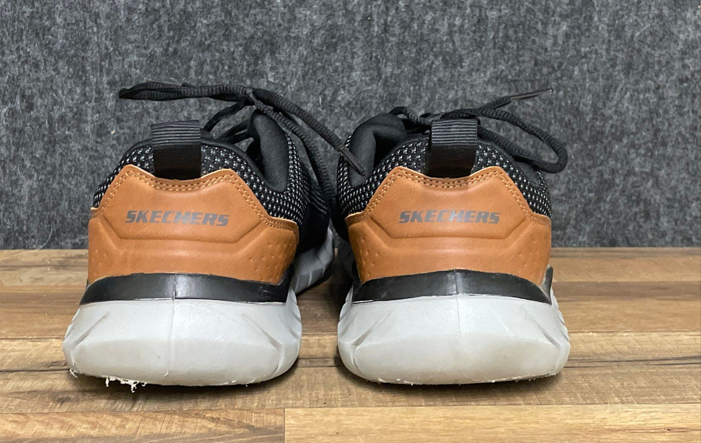 Skechers Overhaul Landhedge Black Brown Men's Running Shoes Size 9 Wide