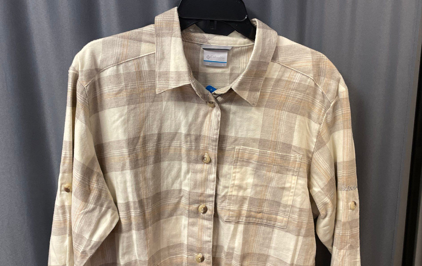 Columbia Women's Holly Hideaway Flannel Shirt Tan Plaid Roll Tab Sleeves XL NWT