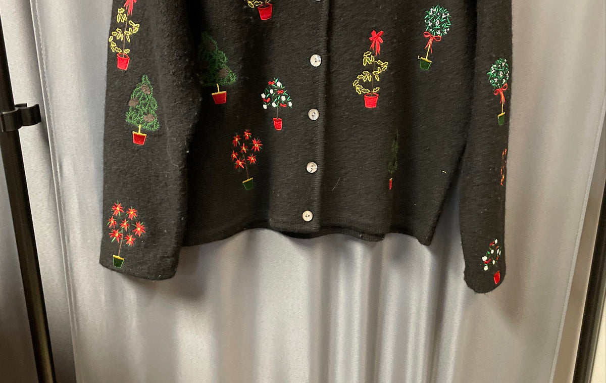 Karen Scott Petites Women's Black Wool Holiday Embroidered Cardigan Sz PL