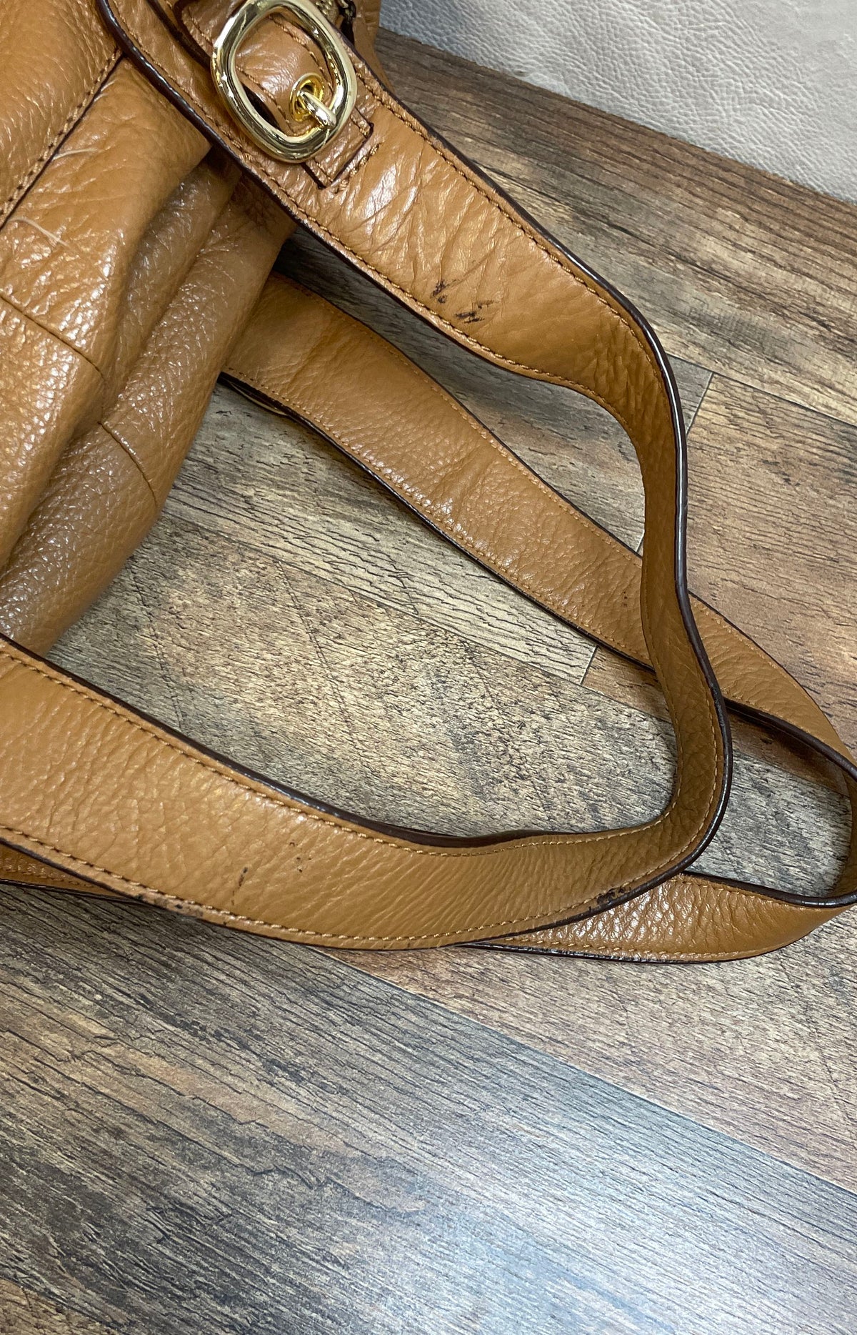 Michael Kors Tan Pebbled Leather Shoulder Bag Large Gold Buckle Detail