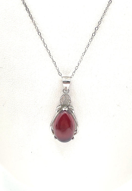 925 Sterling Silver Teardrop Amber W/ CZ Accents Pendant Necklace 2.1g