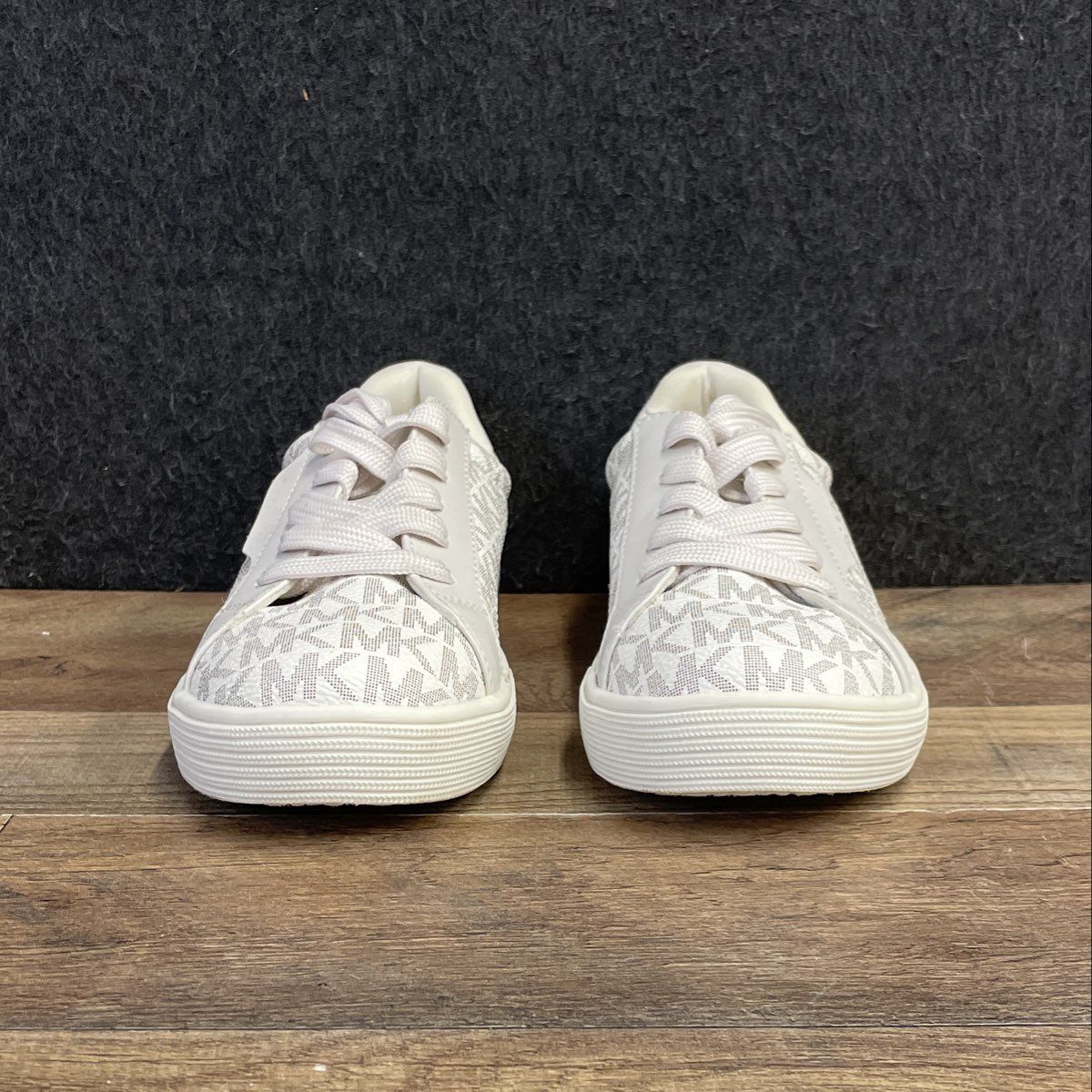 Michael Kors Kenyon White Monogram Low Top Kids Sneakers Size 2