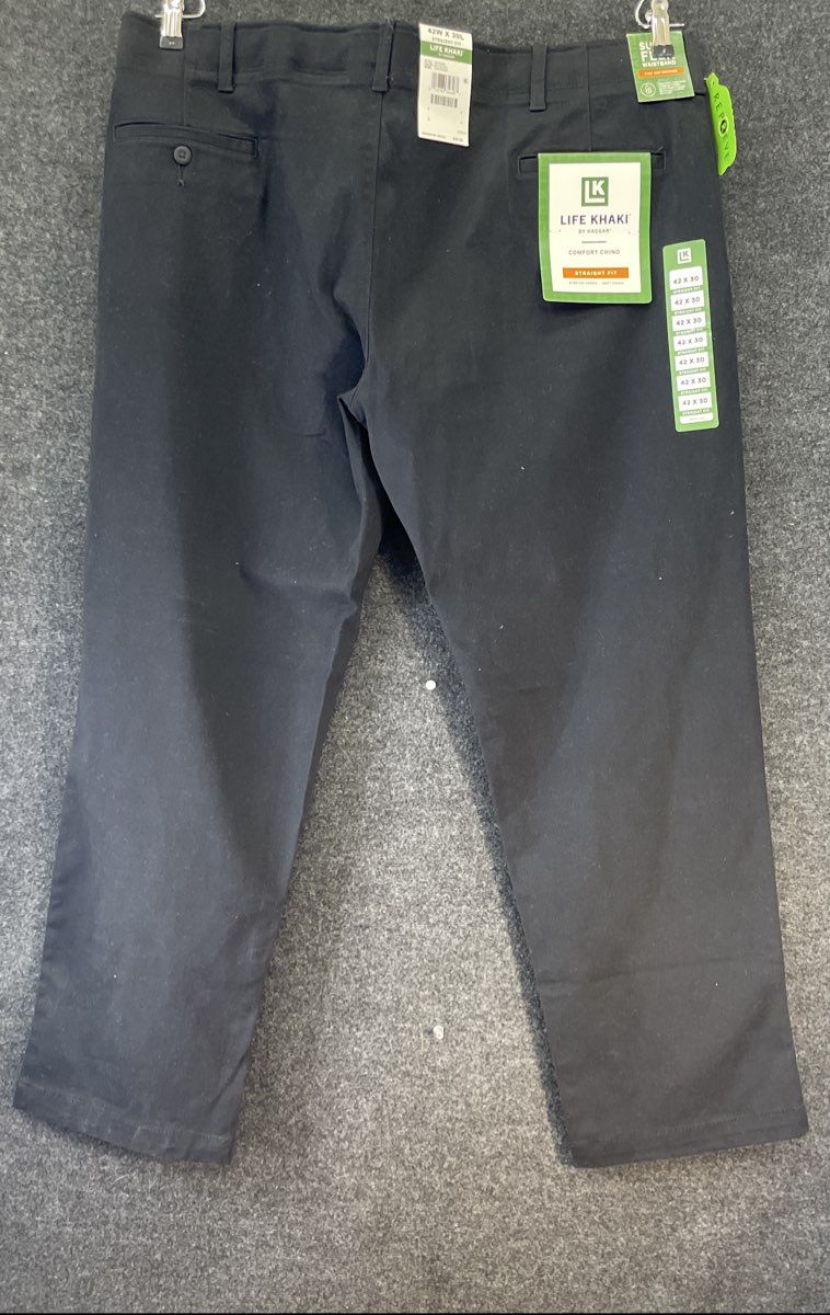 Haggar Men's Life Khaki Comfort Chino Black Straight Fit Pants Sz 42x30 NWT