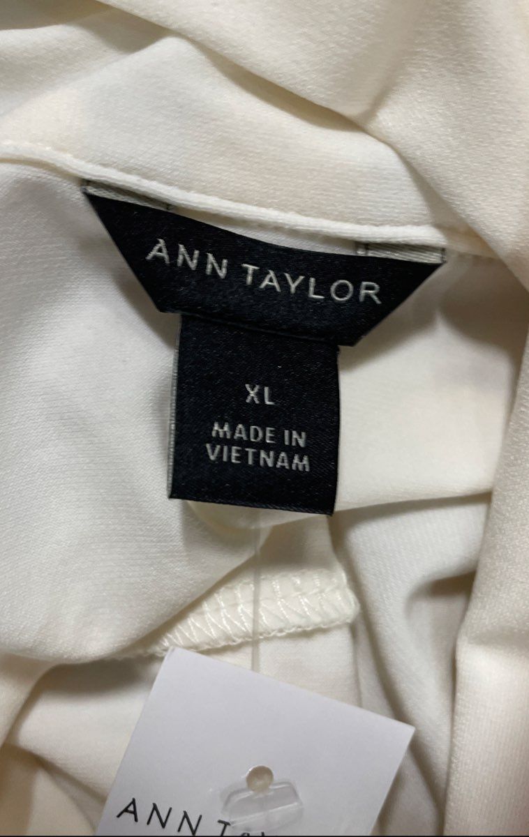 Ann Taylor Women's White Tie Neck Long Sleeve Blouse Size XL NWT