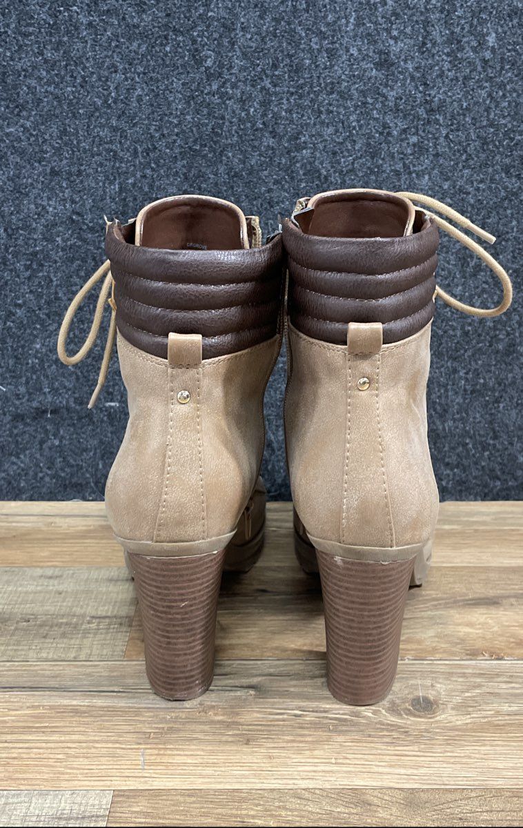 Guess Grove Tan Brown Heeled Lace-Up Combat Ankle Boots Women's Size 10