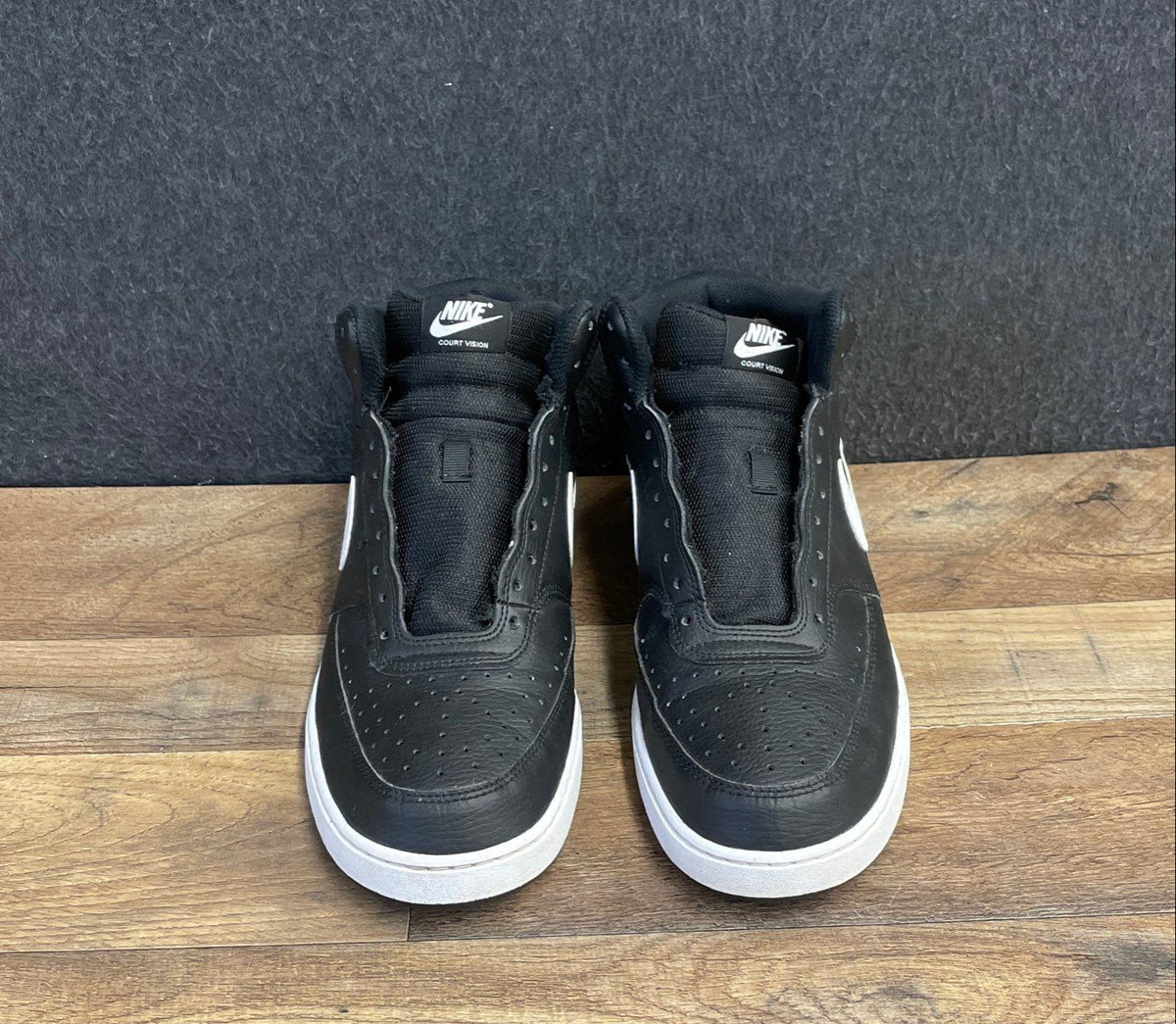 Nike Court Vision Mid Black White Basketball Inspired Sneakers Size 11.5