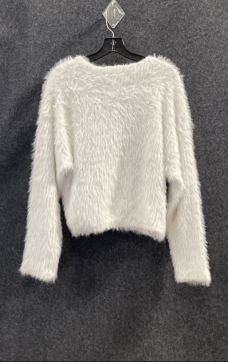Truth by Republic Women's White Fuzzy Eyelash Knit Crewneck Sweater Size L