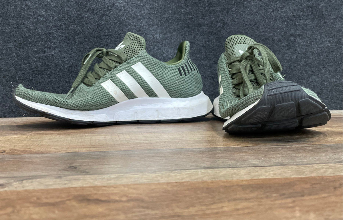 Adidas Swift Run Trace Cargo Olive Green Men's Sneakers Size 8