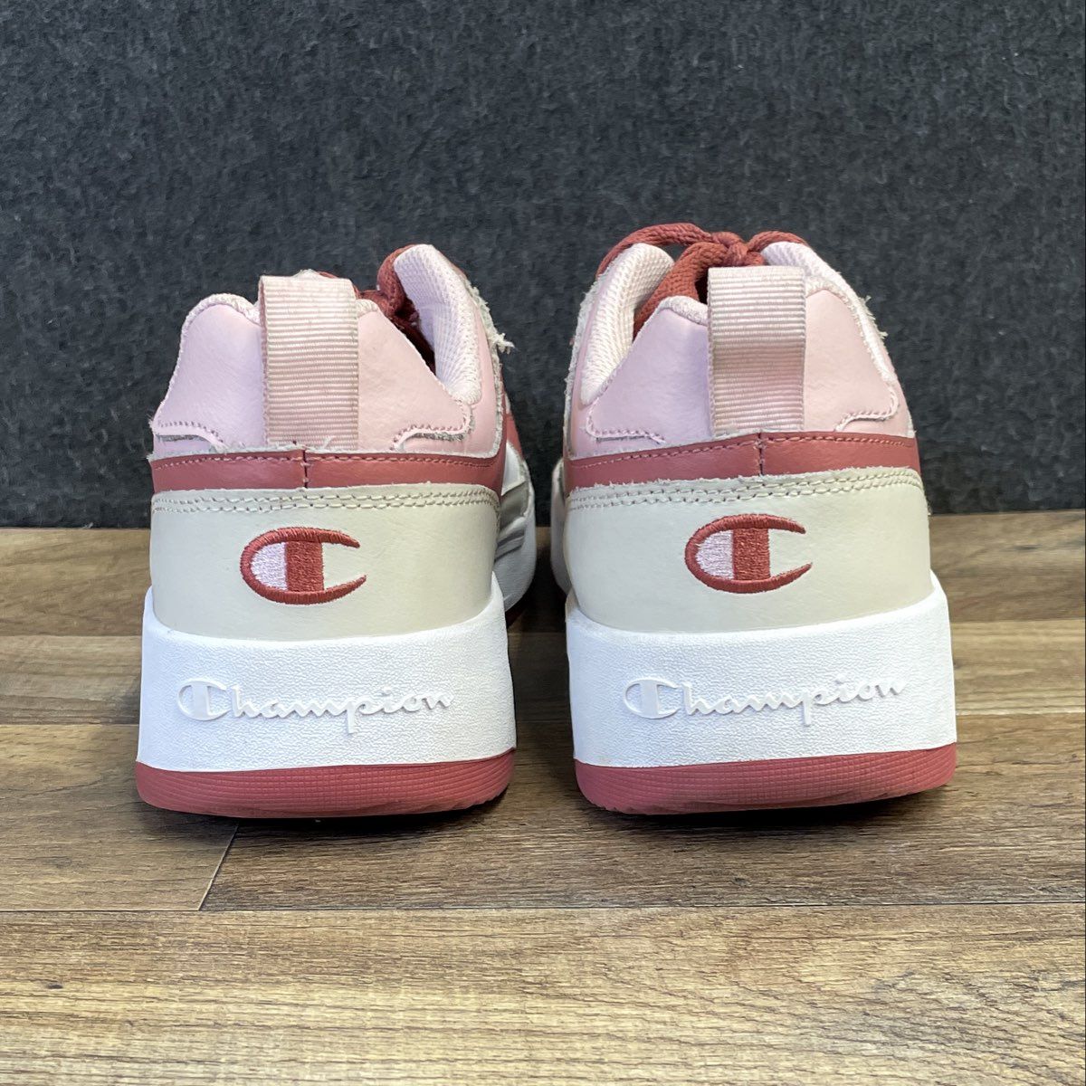 Champion Drome Lo CB Pink White Tan Colorblock Women's Sneakers Size 11