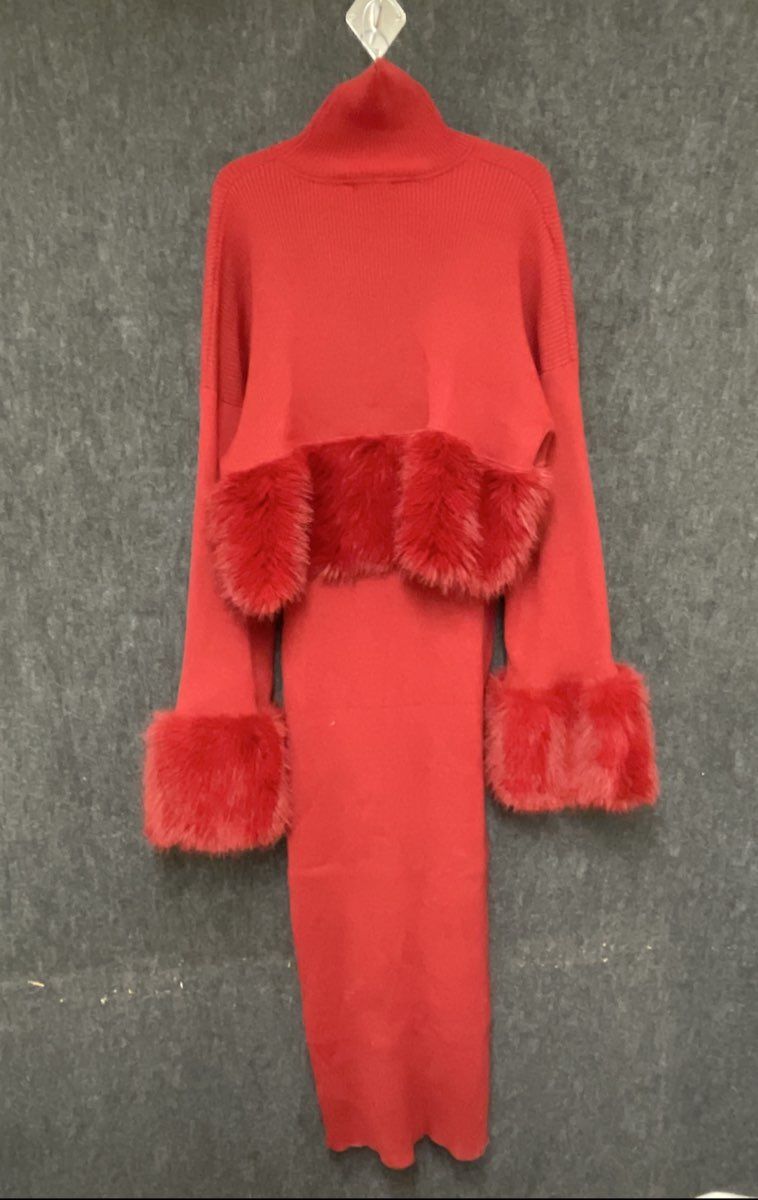 Fashion Nova Women's Red Two Piece Faux Fur Maxi Dress Set Size 2X