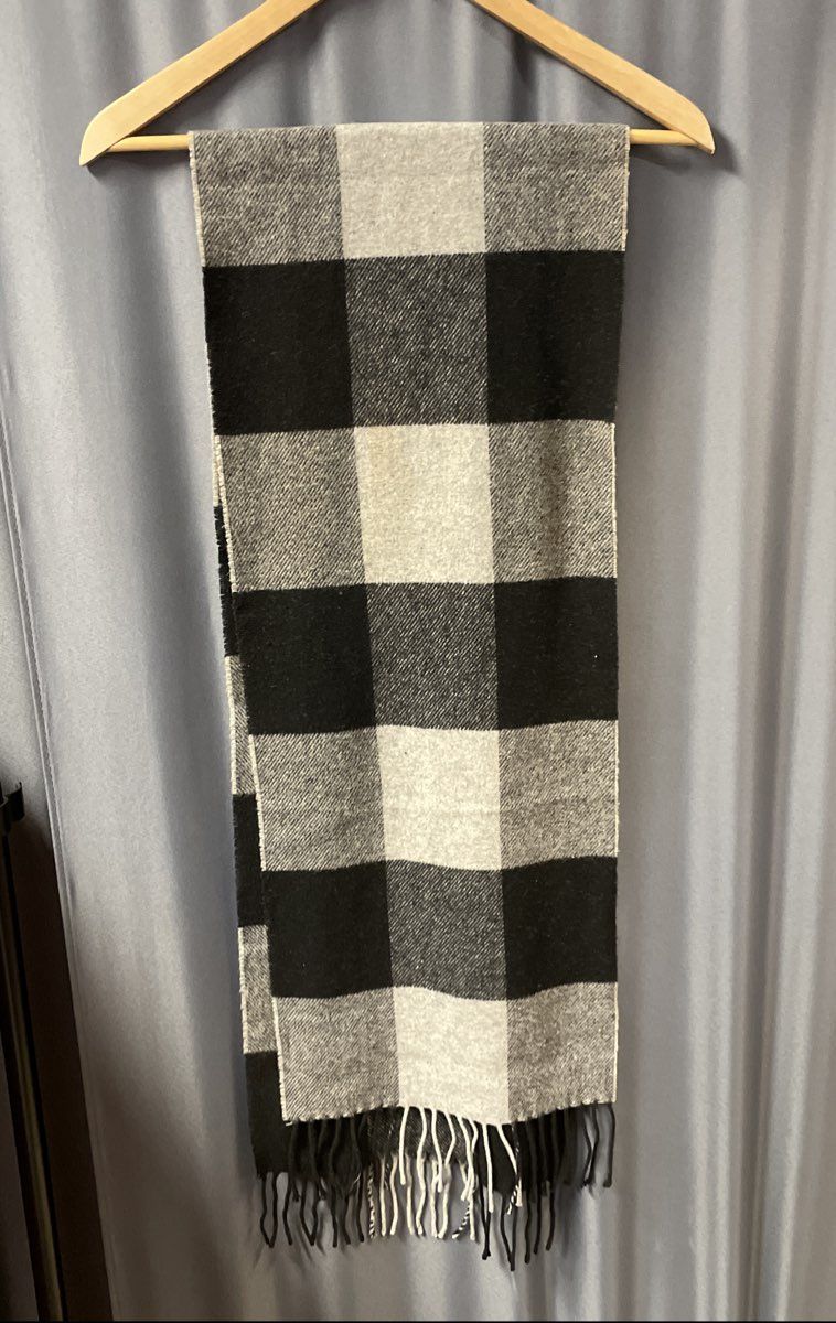 Italian Woollen Treasures Unisex Scarf Gray Black 100% Lambswool Buffalo Check