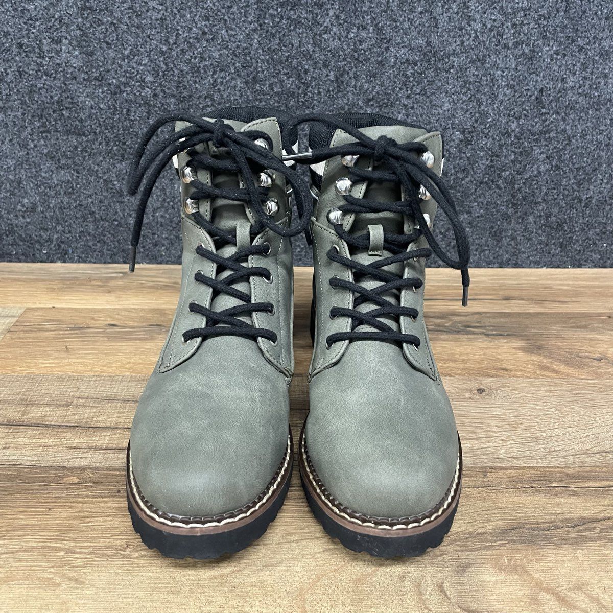 Nautica Galiah Olive Green Women's Lace Up Combat Boots Size 7.5