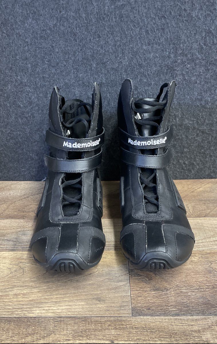 Mademoiselle Vail Black Leather Driving Mid Top Boots Womens Size 8