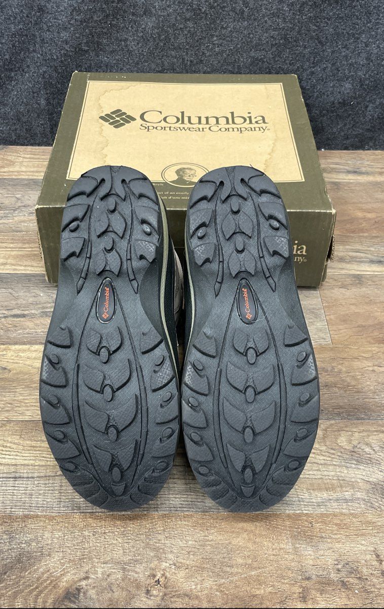 Vintage Columbia Cascadian Summit Tan Black Women's Winter Snow Boots Size 8