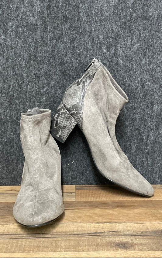 Bandolino Grey Suede Snakeskin Block Heel Ankle Boots Women's Size 10 M