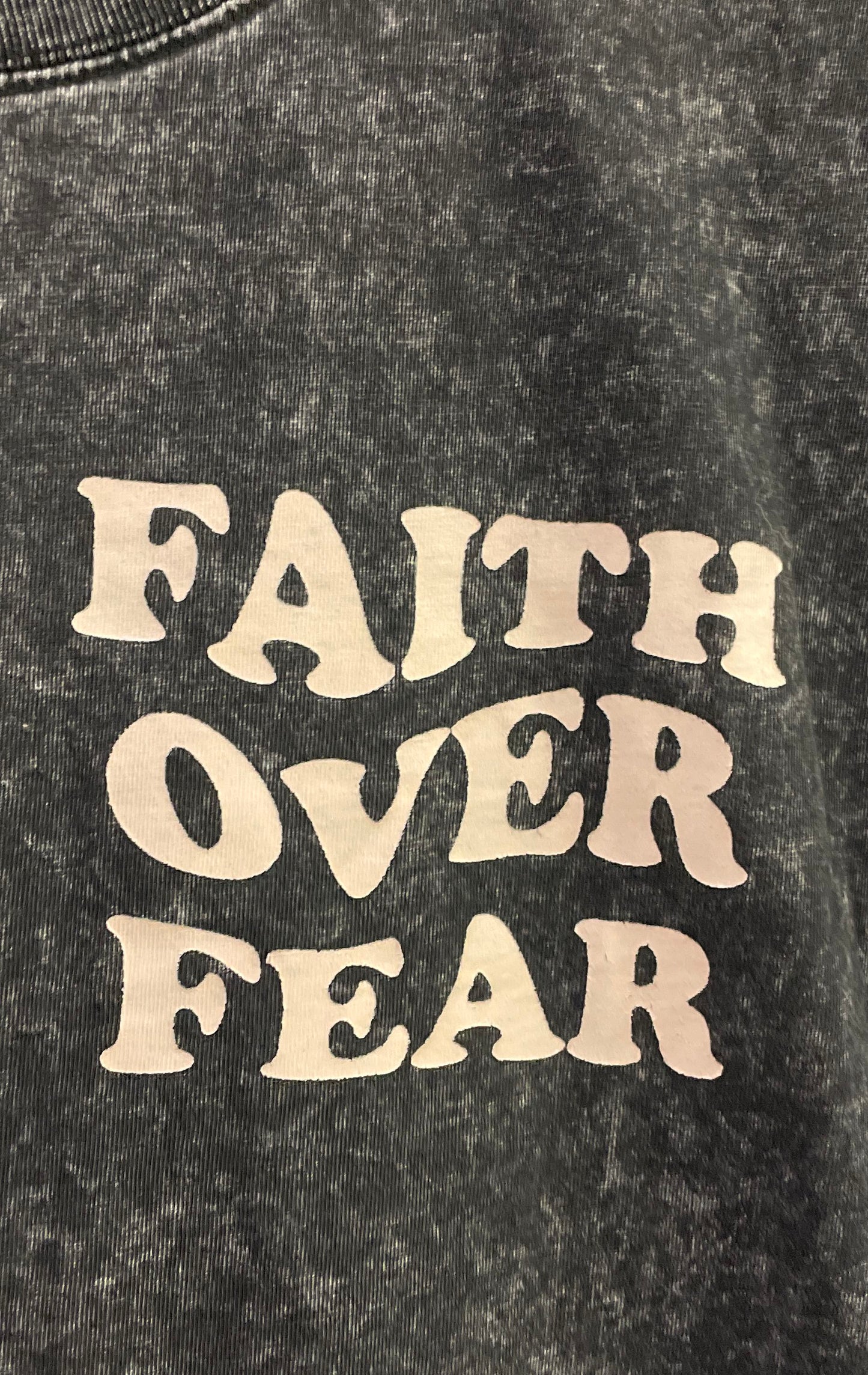 Faith Over Fear Men's Acid Wash Black Christian Graphic T-Shirt Religious Sz M
