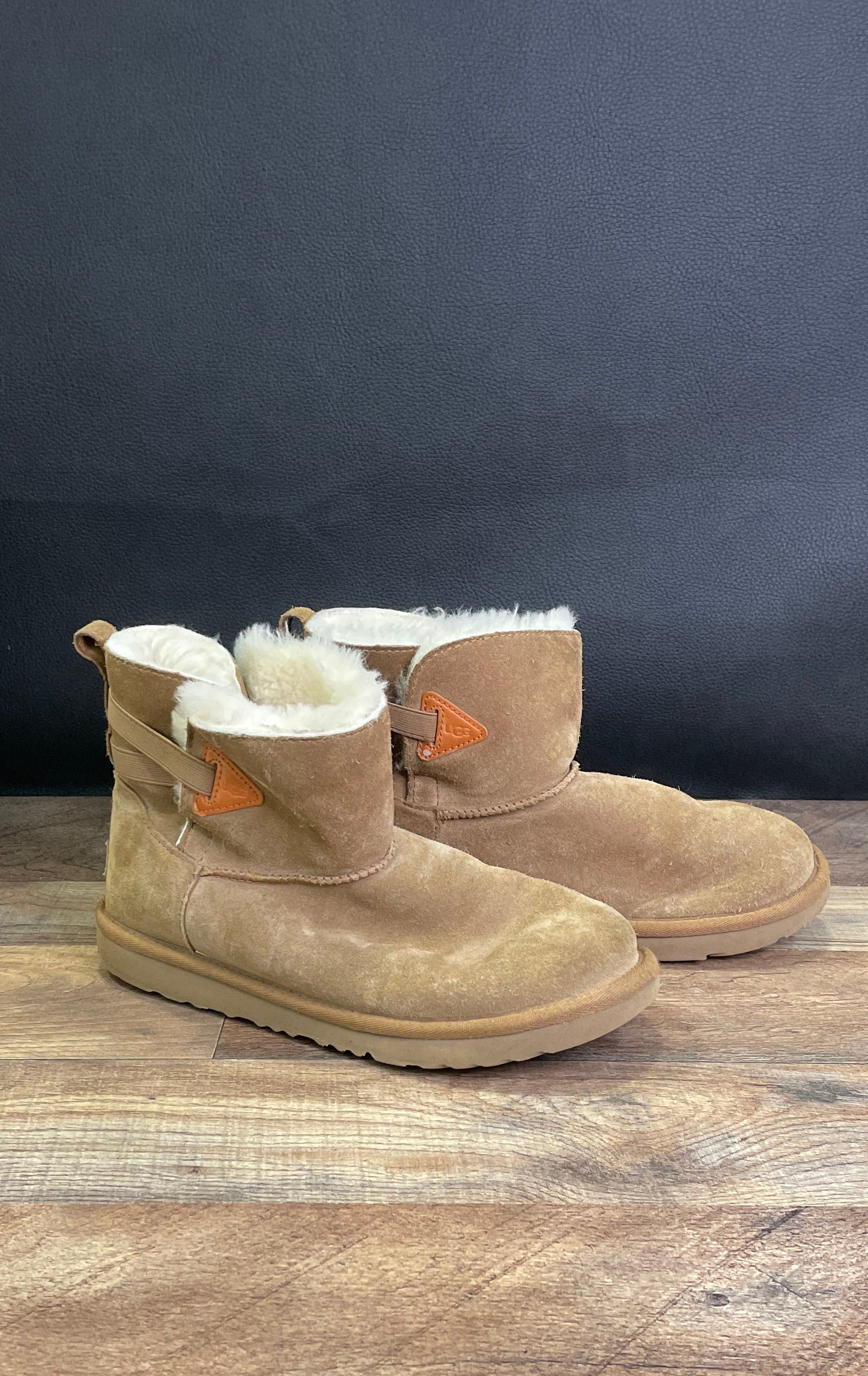 UGG Bailey Flex Chestnut Tan Suede Shearling Ankle Boots Women's Size 6