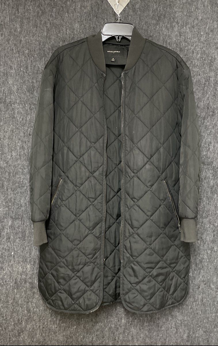 Banana Republic Women's Black Diamond Quilted Long Bomber Jacket Sz M