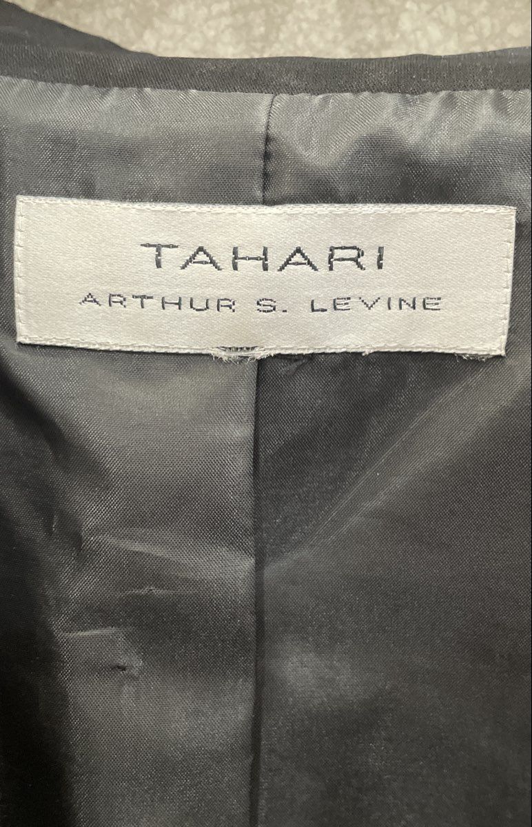 Tahari Arthur S. Levine Women's Black Contrast Pick Stitch Cropped Blazer Jacket