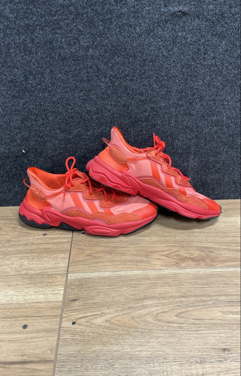 Adidas Ozweego Solar Red Orange Men's Lifestyle Sneakers Size 10.5