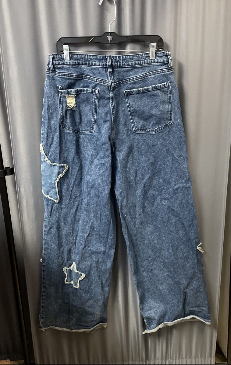 Hot Topic Women's Blue Star Patch Frayed Raw Hem Wide Leg Denim Jeans Size 13