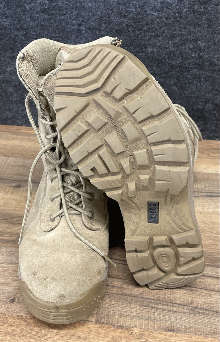 5.11 Tactical A.T.A.C. 2.0 8" Side Zip Tactical Boots Coyote Size 9